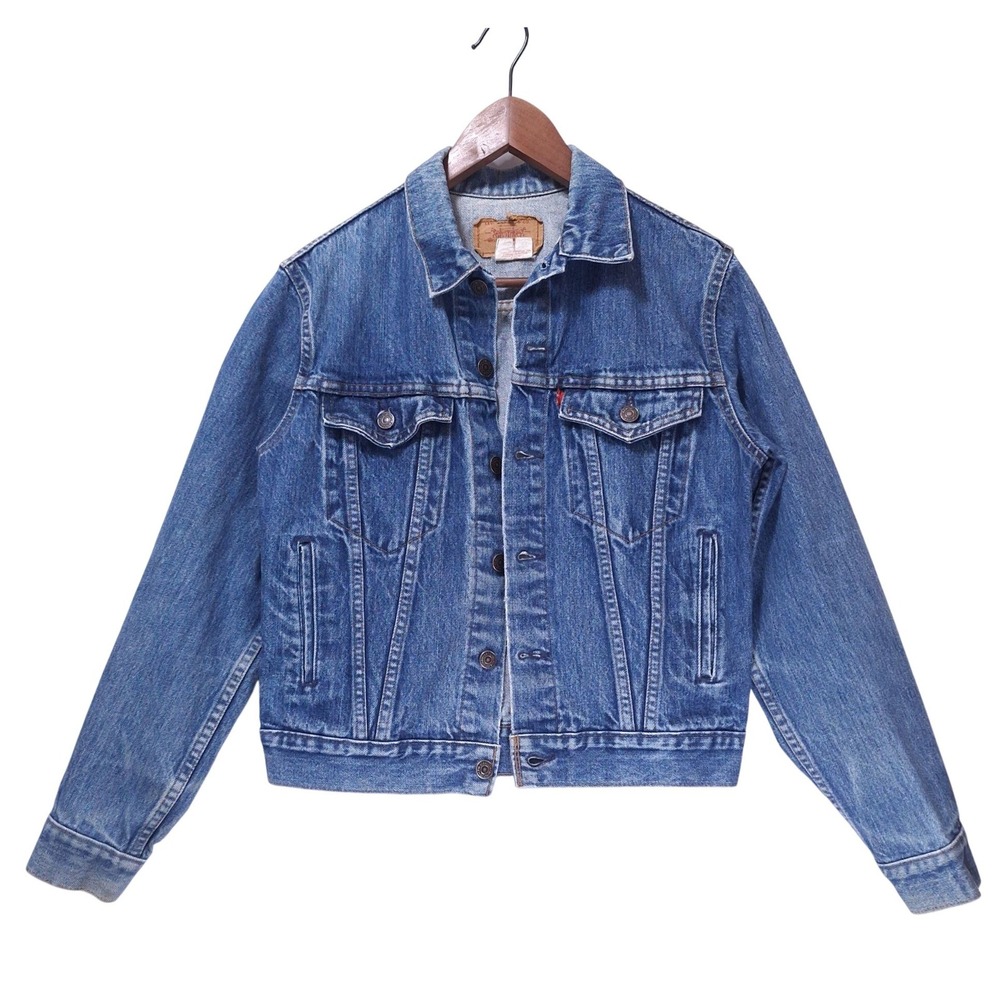 Vtg Levi's 70706 Women's Denim Trucker‎ Jacket Made in Canada Medium Wash Sz 20